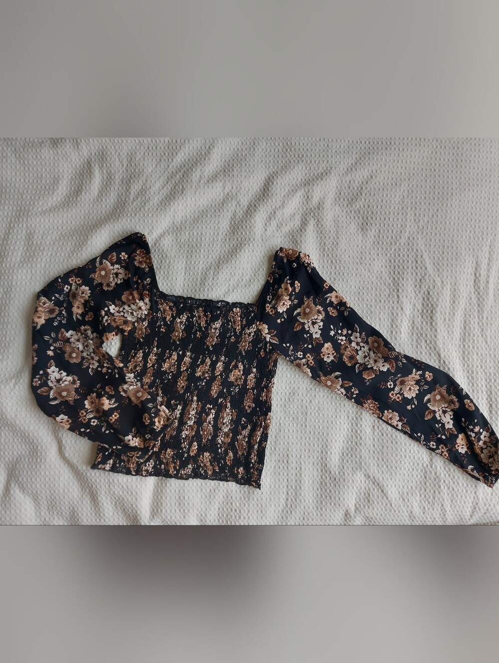 Black Floral Smocked Puff Sleeve Top
